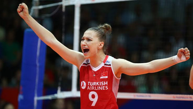 Naz Aydemir Akyol hem annelik yaptı hem de milli takım için savaştı - Resim: 3