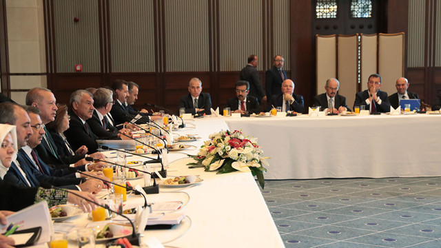 Cumhurbaşkanı Erdoğan Külliye'de Ekrem İmamoğlu'nu yüzüne eleştirdi - Resim: 2