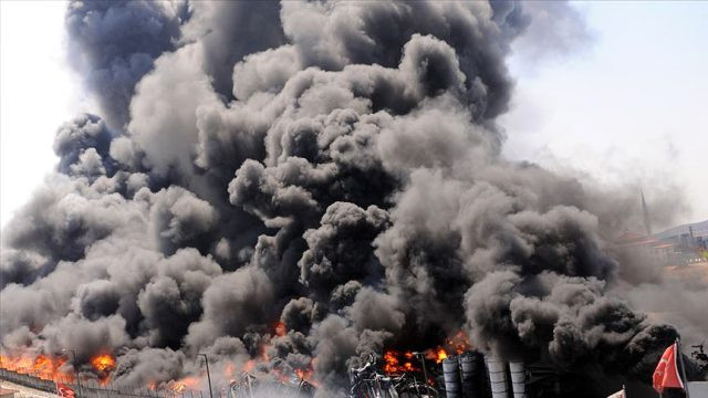 AFAD'dan Tuzla'daki fabrika yangının ilişkin açıklama - Resim: 0