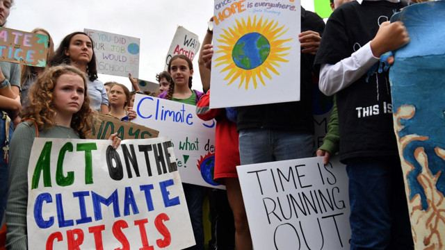 Dünyada Küresel İklim Grevi başladı Türkiye'de dahil 139 ülkede yapılıyor - Resim: 0