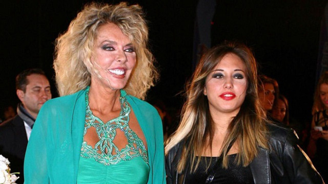 Ahu Tuğba kaç yaşında kaç kere evlendi 10. eşi kimdir? - Resim: 0