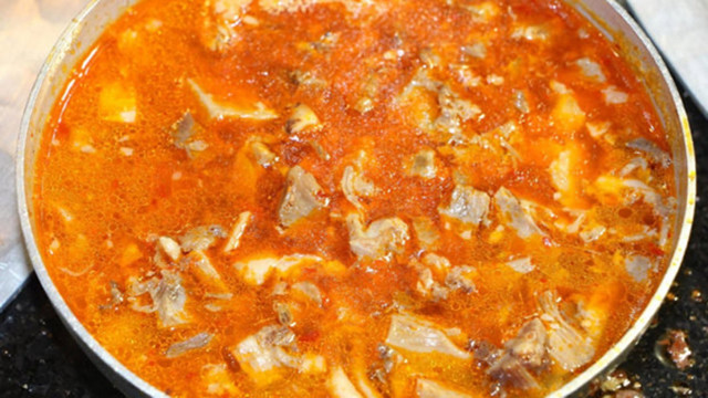 Canan Karatay: Kelle paça kolesterolü yükseltmez - Resim: 0