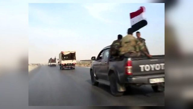 Kobani'yi terkeden ABD askerleri ile Suriye ordusu karşılaştı - Resim: 0