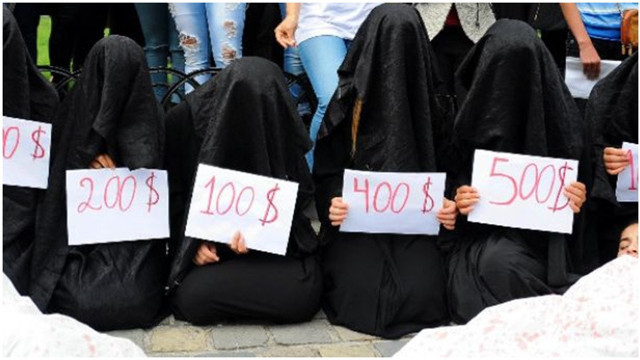 CHP'li Sera Kadıgil'den gündemi sarsacak açıklamalar: Cazibeli kafirler pazarı araştırılsın - Resim: 2