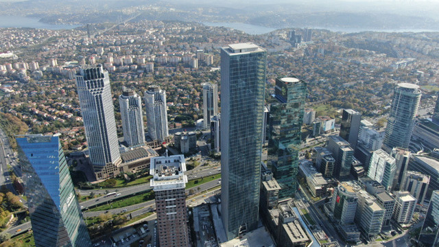İstanbul'un en yüksek binalarından birini Çinliler 594 milyon dolara satın aldı - Resim: 0
