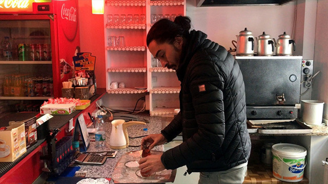 Çaycılık yaptığı Devlet Tiyatrosuna müdür oldu - Resim: 0