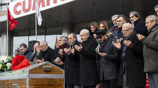 Yok böyle vefasızlık yok! Vefat eden danışman Taner Coşkun CHP'yi karıştırdı - Resim: 0