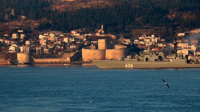 Rus savaş gemisi 'Koramiral Kulakov' Akdeniz'e iniyor - Resim: 1