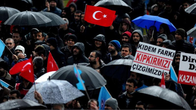 Sanayiciler resti çekti! Lokavt kararıyla binlerce çalışan işsiz kalabilir - Resim: 0