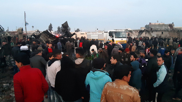 Azez'de terör saldırısı 5 sivil hayatını kaybetti - Resim: 0