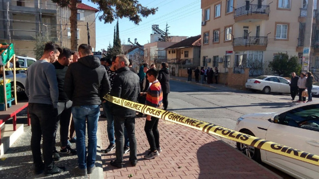 Vahşetin adresi Antalya! Eski karısıyla kızına kurşun yağdırdı - Resim: 0