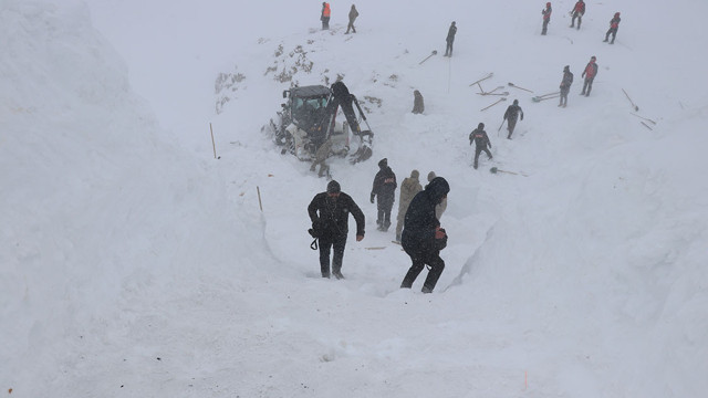 Van çığ faciasında son durum ne? Ölü ve yaralı sayısıyla ilgili haber var - Resim: 0