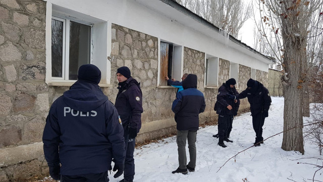 Erzurum 17 yaşındaki Didem'i arıyor! Bir haftadır kayıp evi terk etmiş - Resim: 0