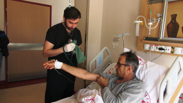 Mardin'de ince bağırsağından yapay mesane yapıldı - Resim: 0