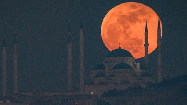 Süper Ay tutulması kaçta Türkiye'den izlecek mi? - Resim: 1