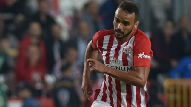 Antalyaspor'dan karantinadaki Charles hakkında açıklama - Resim: 0