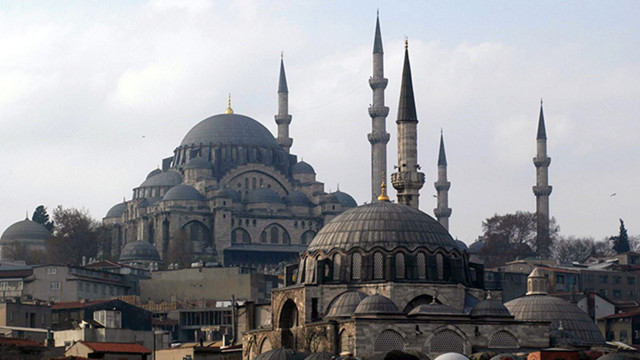 Cuma günü ve kandil gecesi camiler açık olacak mı Diyanet'ten koronavirüs genelgesi - Resim: 0