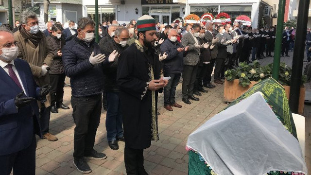 Kemal Kılıçdaroğlu'ndan örnek korona hassasiyeti! Cemeevindeki törene katılmadı - Resim: 0