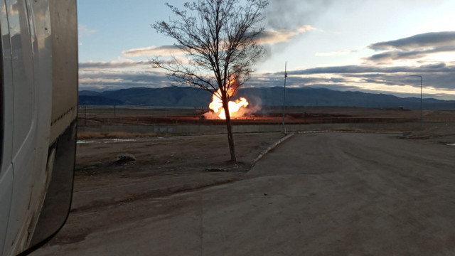 Ağrı Gürbulak Sınır Kapısı'nda doğal gaz boru hattında patlama - Resim: 1