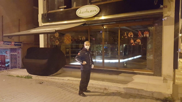 Trabzon'da hamile kadın gece tatlı aşerince zabıta ekipleri devreye girdi - Resim: 0