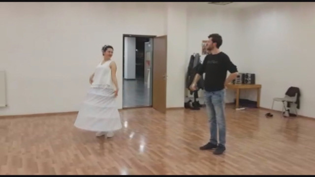 İstanbul'da sağlık çalışanı çift düğün danslarını hastanede yaptı - Resim: 2