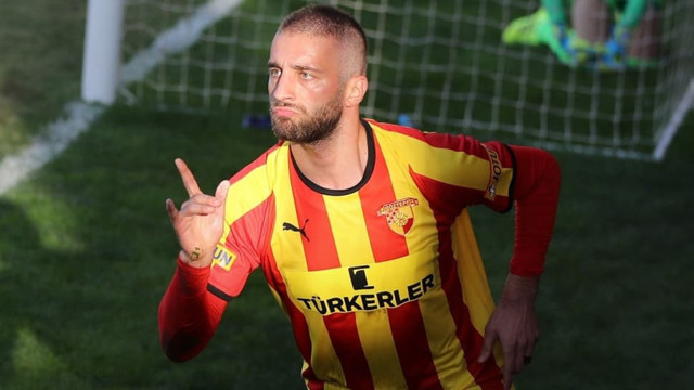 Galatasaray istedi Fenerbahçe Alparslan Öztürk'ü bitirdi - Resim: 0