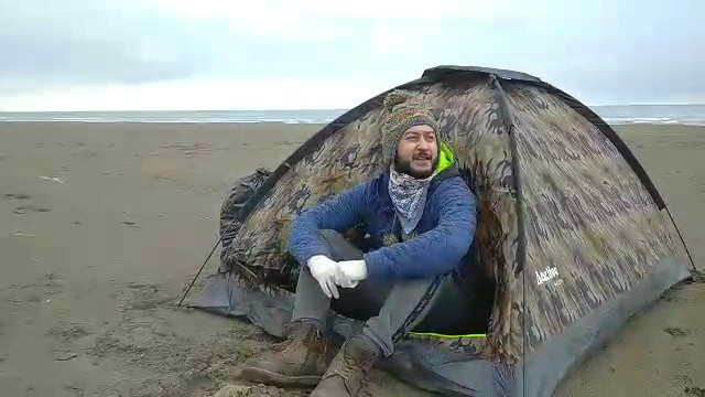 Samsun'da koronavirüs nedeniyle işten çıkarıldı şimdi çadırda yaşıyor - Resim: 0