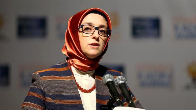 Lütfiye Selva Çam kiminle evli eşi ve çocukları kimdir? - Resim: 0