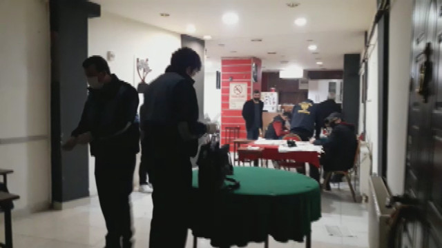 Ümraniye'de daha önce mühürlenen kavhehaneye ikinci baskın - Resim: 0