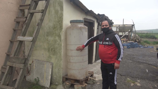 İstanbul'un göbeğinde 70 gündür suları yok tankerlerle su taşıyorlar - Resim: 0