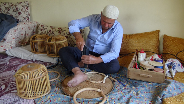 Batman'da keklik kafesi yaparak 7 çocuk yetiştirdi - Resim: 0