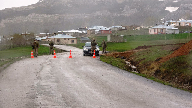 Çaycuma ve Van'dan şoke eden haberler! Muhtar görevden alındı - Resim: 1