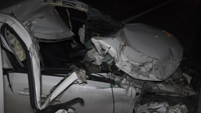 Bursa'da direksiyon başında kolonya sürünce kaza beraberinde geldi - Resim: 0