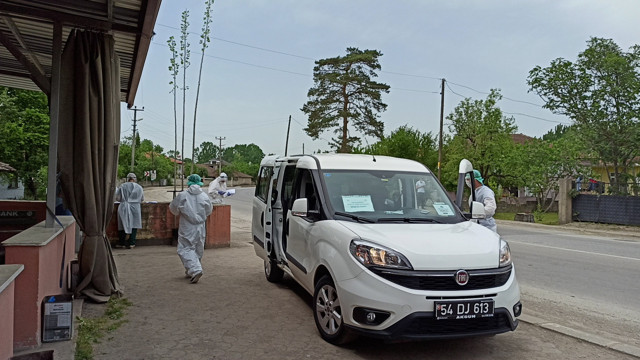 Sakarya'da koronavirüs testi pozitif geldi temas ettiği 56 kişi karantinada - Resim: 0