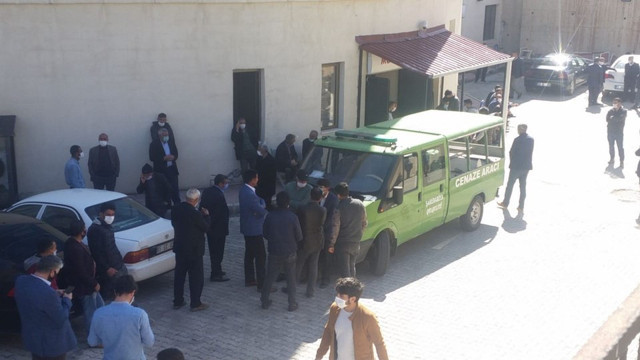 Süleyman Soylu'dan Van'daki alçak saldırıya tepki: Yenileceksiniz ve cehenneme sürüleceksiniz - Resim: 0