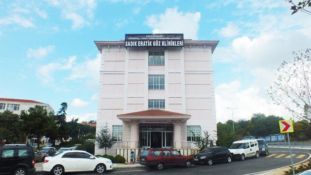 Sadık Eratik hayatını kaybetti! Ünlü iş adamı hayırseverliği ile tanınıyordu - Resim: 0