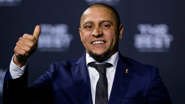 Roberto Carlos'tan Fenerbahçelileri heyecanlandıran paylaşım - Resim: 0