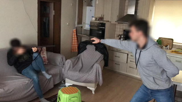 İzmit'te bu fotoğrafın sonrası ölüm oldu! Arkadaşını öldüren liseliye hapis istemi - Resim: 0