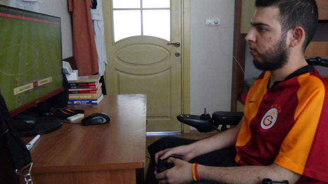 Tekerlekli sandalyesinden Galatasaray'ı şampiyonluğa taşıdı - Resim: 2