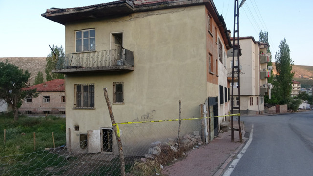 Kayseri'de korkunç olay! Üvey baba 3 yaşındaki Alperen'i boğarak öldürdü - Resim: 0