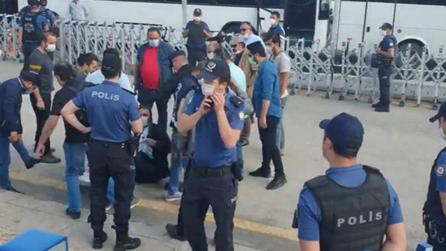 Ankara'da baro başkanların yürüşünde barikatlar kalktı! Şartlı izin çıktı - Resim: 0