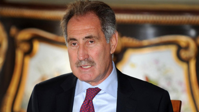 Eski Bakan Ertuğrul Günay'dan Ekrem İmamoğlu’nun Fatih tablosu kararına destek - Resim: 0