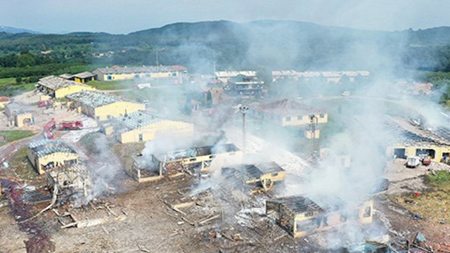 Sakarya'daki patlamadan acı haber! 2 işçinin daha cenazesine ulaşıldı - Resim: 0