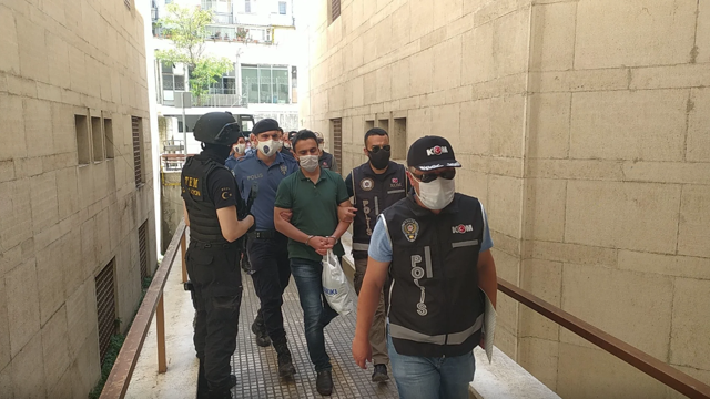 Bursa'da dikkat çeken FETÖ operasyonu: Çok sayıda kişi tutuklandı - Resim: 0