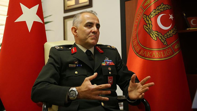 YAŞ'ta dikkat çeken atamalar! Kuvvet Komutanlarının görev süreleri uzatıldı! - Resim: 2