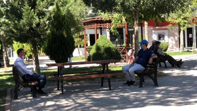 Karaman'da Kaymakam tebdili kıyafetle denetime çıktı! Kimse tanımadı - Resim: 2