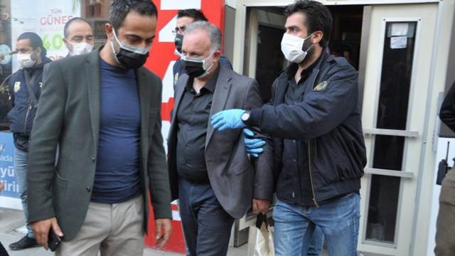 CHP’den Kars Belediyesi'ne kayyum tepkisi: Demokrasiye açıkça darbe - Resim: 0