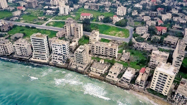 46 yıl sonra tarihi gün! KKTC'de Kapalı Maraş'ın sahil şeridi açıldı - Resim: 1