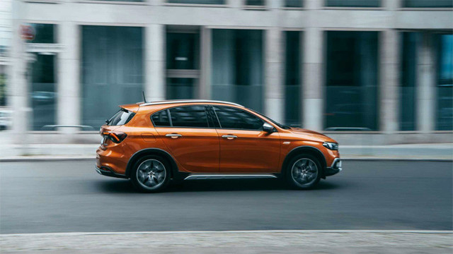 Fiat Egea makyajlandı Croos versiyonu beğeni topladı - Resim: 0