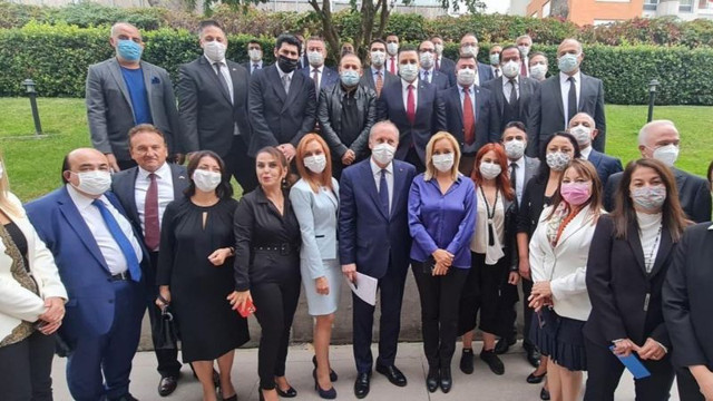 CHP yönetimini topa tutan Muharrem İnce'den olay çıkış: Yollarım ayrılır - Resim: 0